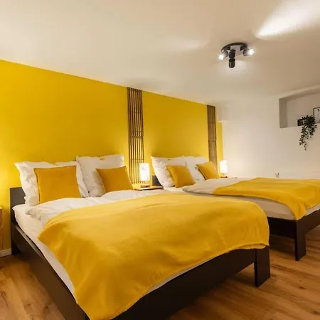 아파트 Happy Place Mit Sauna, Garten Und Viel Platz Fuer Familien 플레텐베르크
